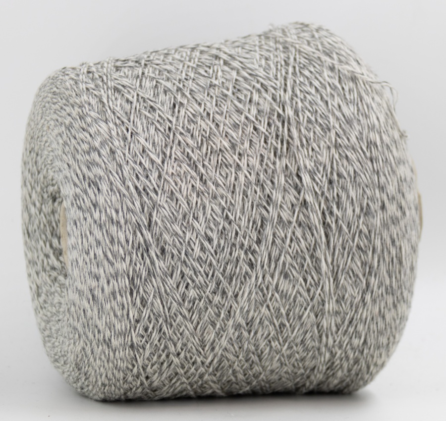 LAMBSWOOL  SUPER 3/14,5  3973 бело серый  280 грамм