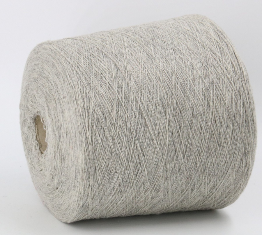 MERINOS 1/15 80001 светло серый 610 грамм